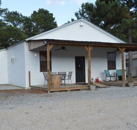 Bungalow at Crying Eagle Lodging Company - Orlando Tourists