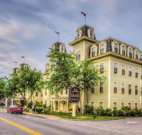 Bar Harbor Grand Hotel - Orlando Tourists