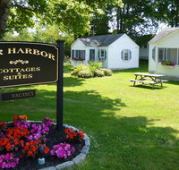 Bar Harbor Cottages  Suites - Orlando Tourists