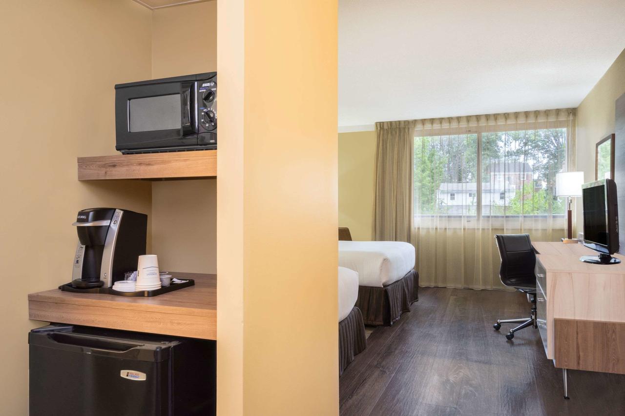 Wyndham Garden Washington DC North - thumb 39