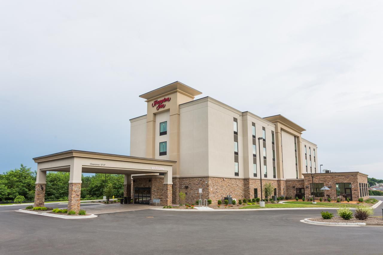 Hampton Inn Cumberland - thumb 29