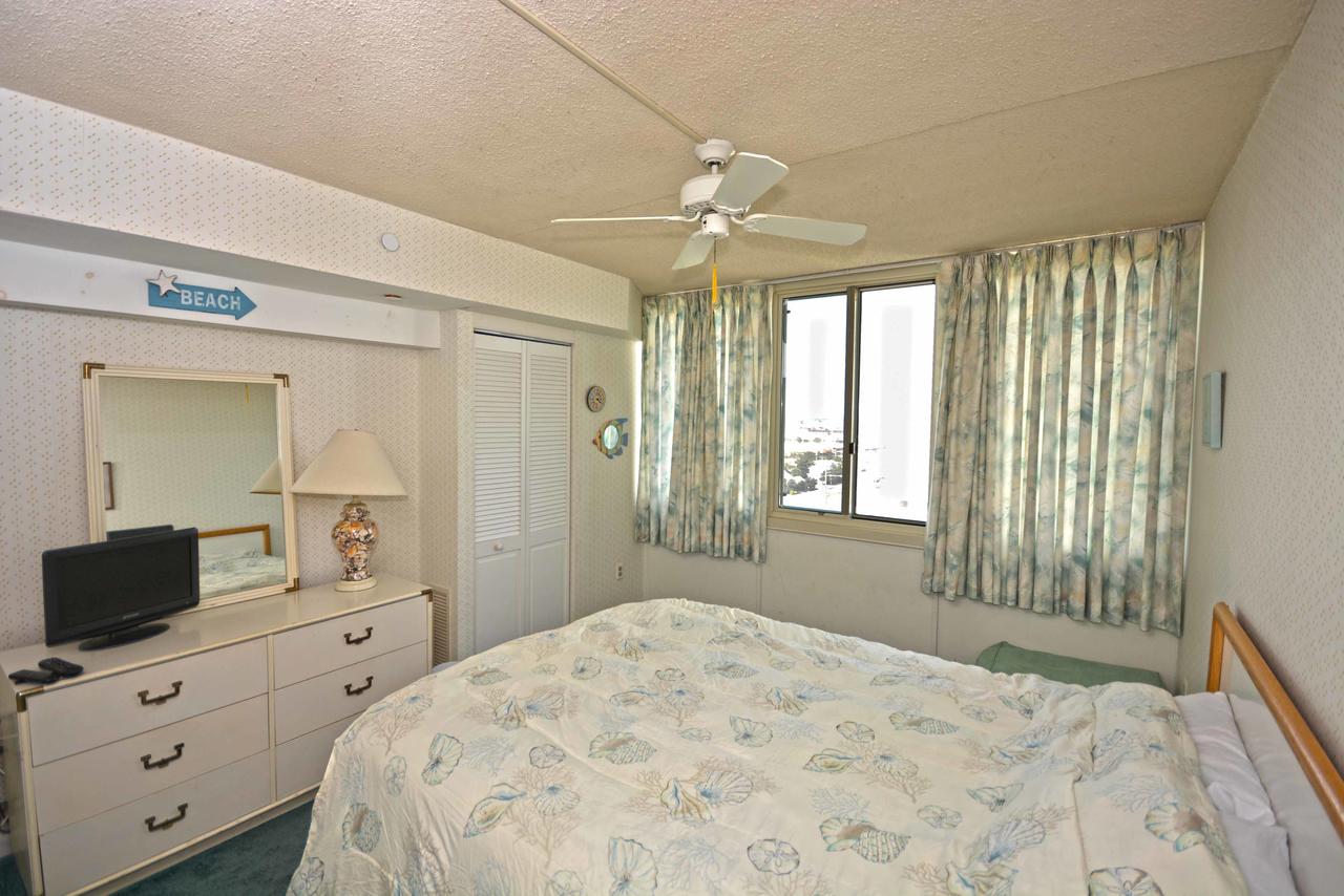 Quay 1103 Condo - thumb 6