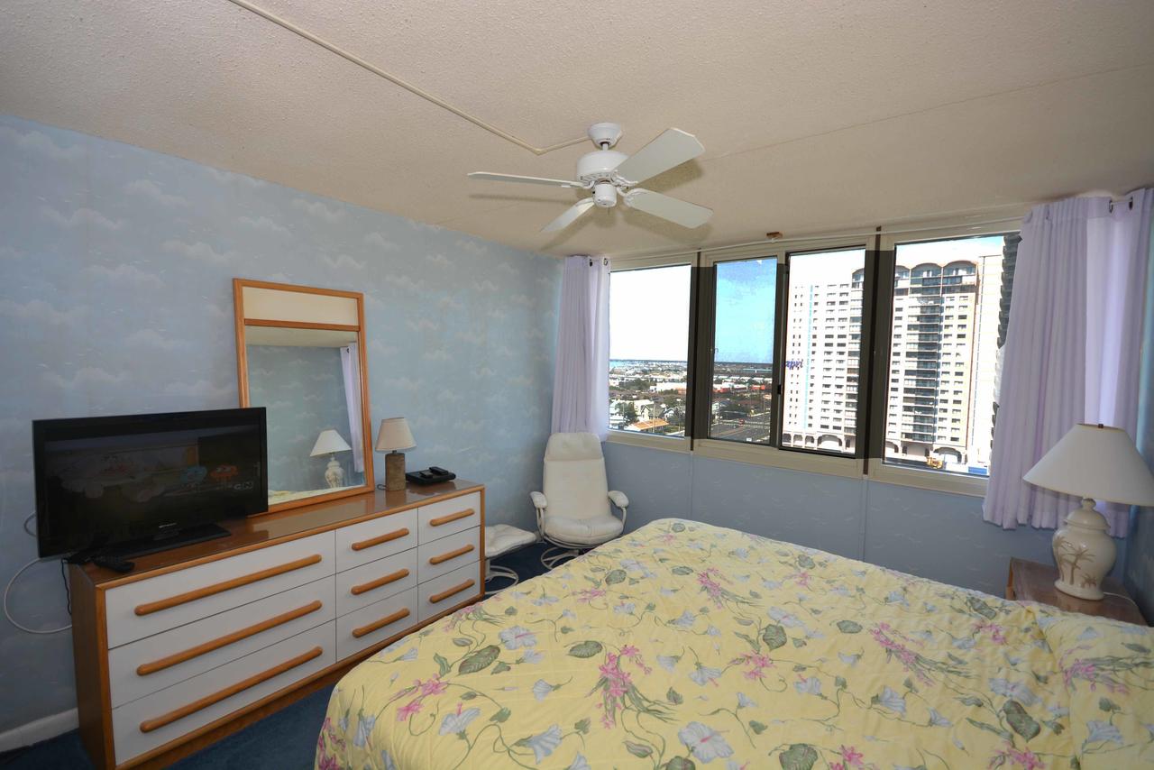 Quay 1103 Condo - thumb 8
