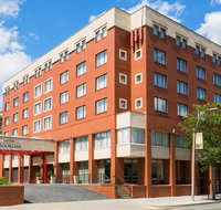 The Inn at Brookline - Orlando Tourists