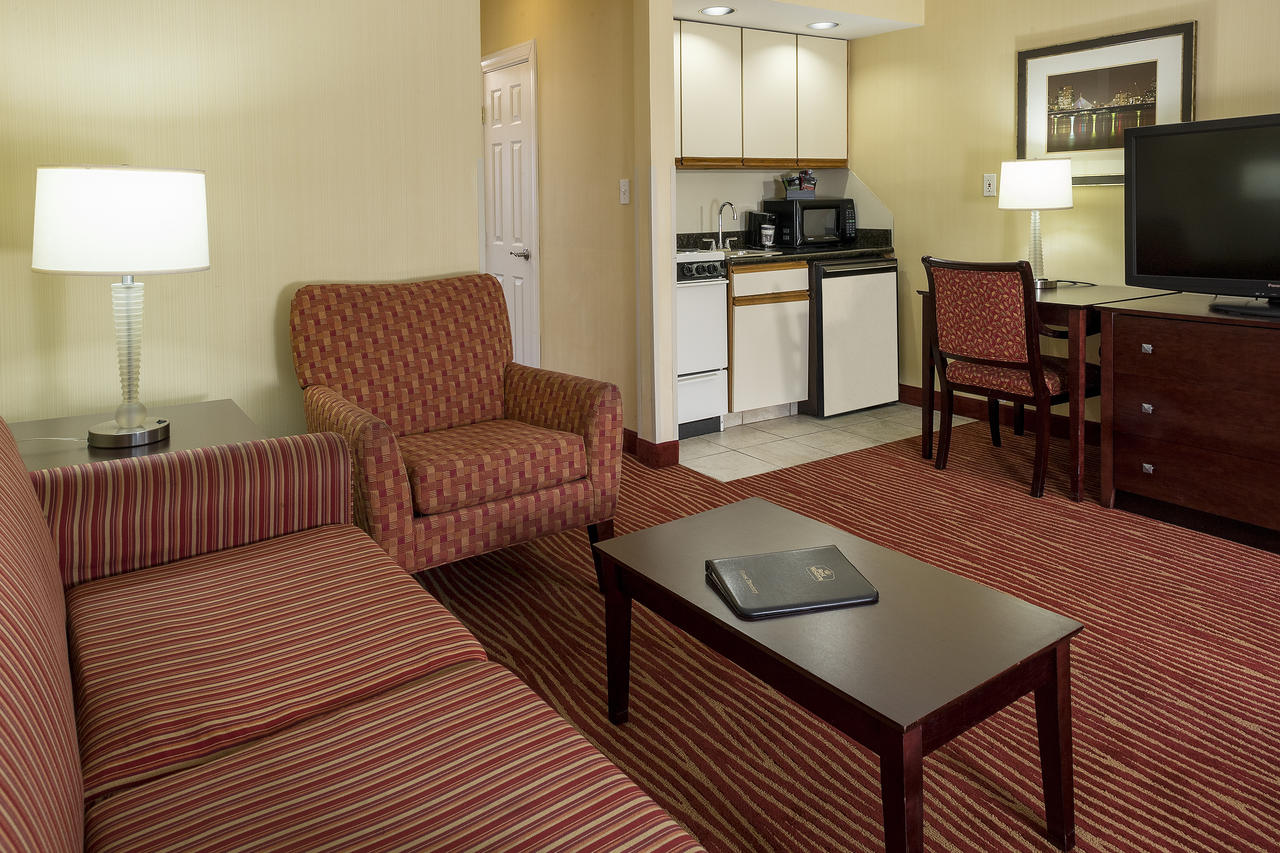 Hotel Boston - thumb 32