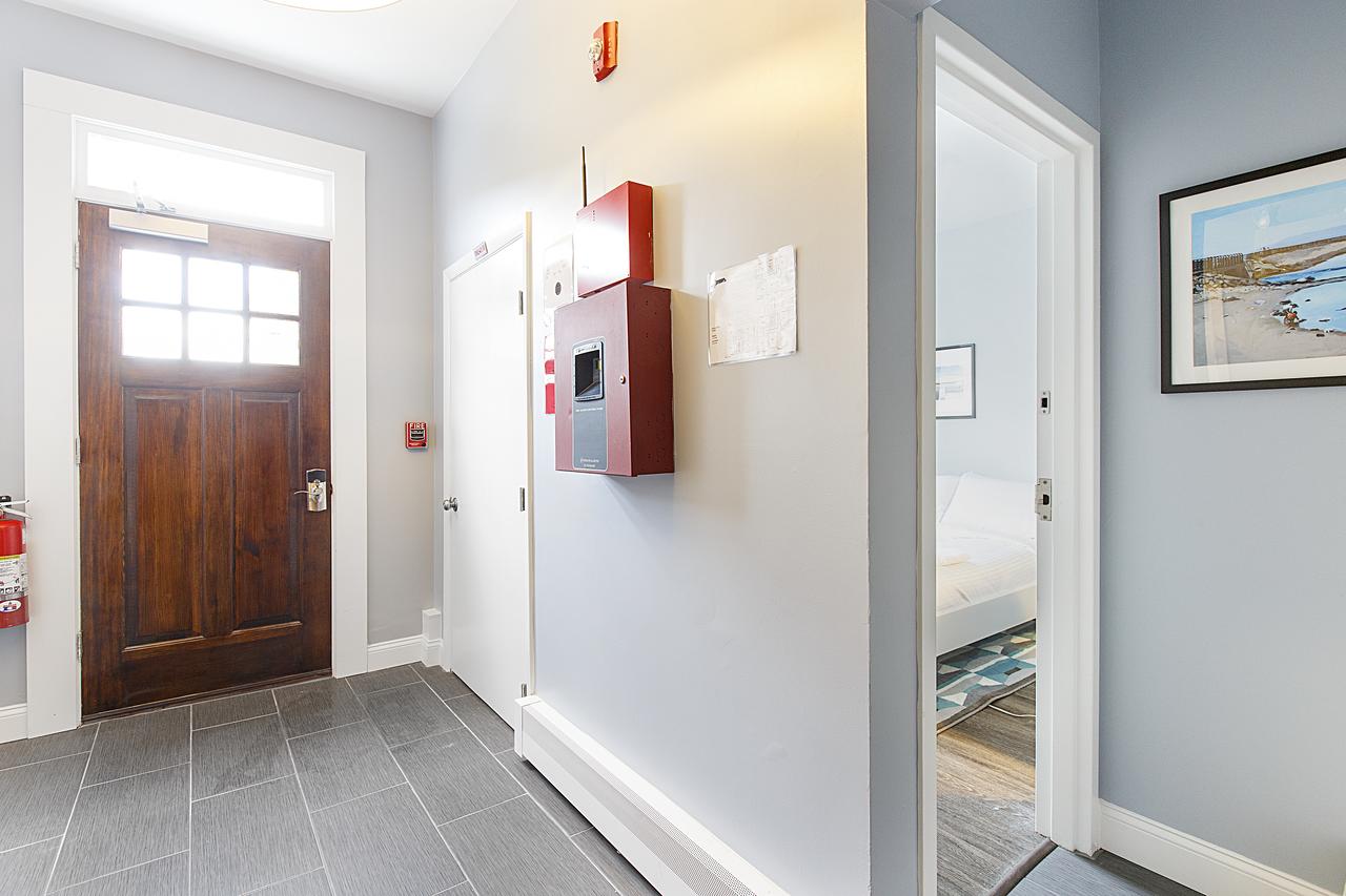 Quarters On DOT By Short Term Rentals Boston - thumb 4