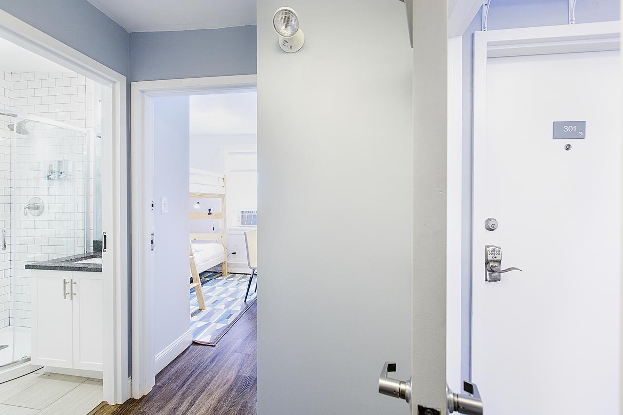 Quarters On DOT By Short Term Rentals Boston - thumb 9