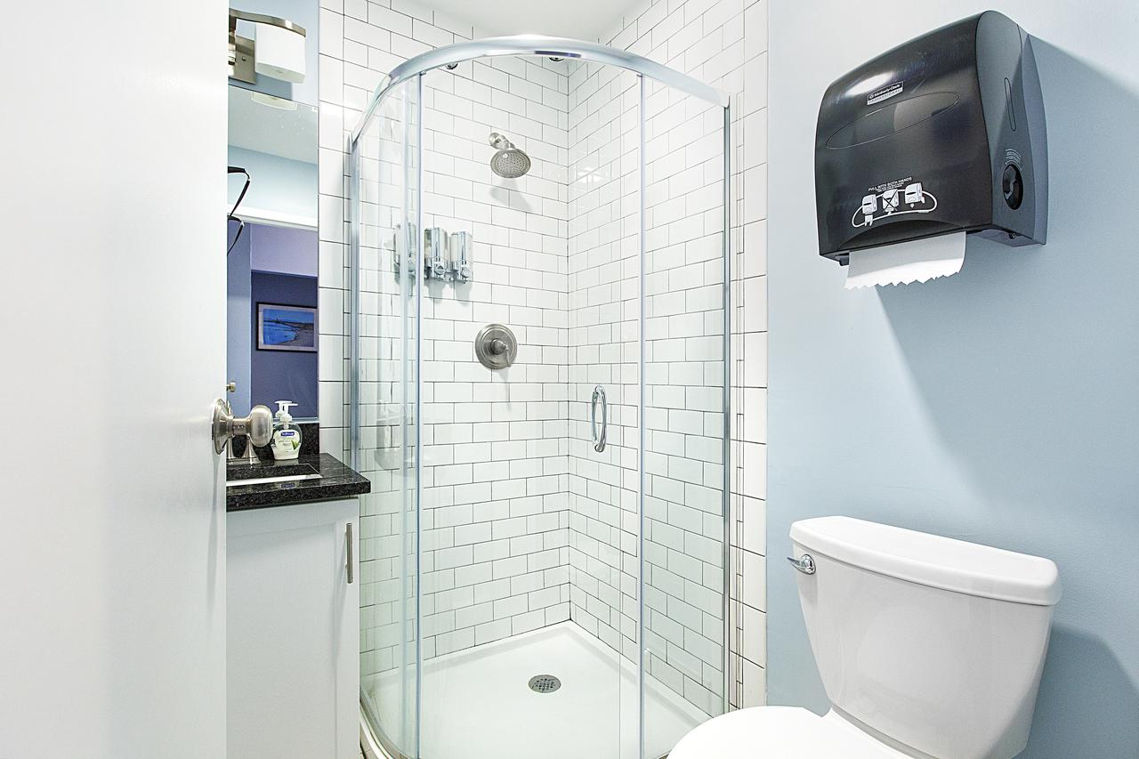 Quarters On DOT By Short Term Rentals Boston - thumb 14