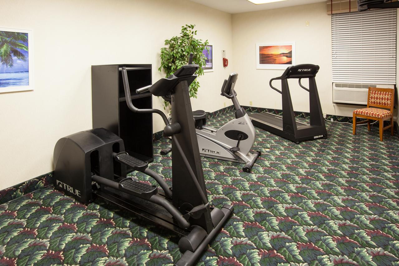 Country Inn & Suites By Radisson, Saginaw, MI - thumb 15