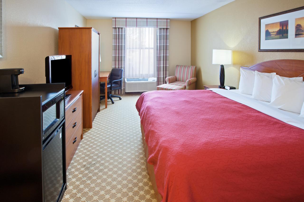 Country Inn & Suites By Radisson, Saginaw, MI - thumb 12