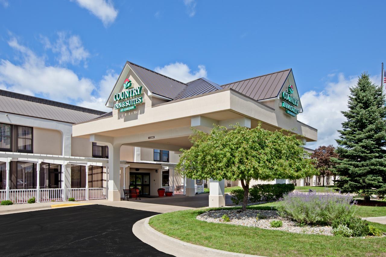 Country Inn & Suites By Radisson, Saginaw, MI - thumb 0