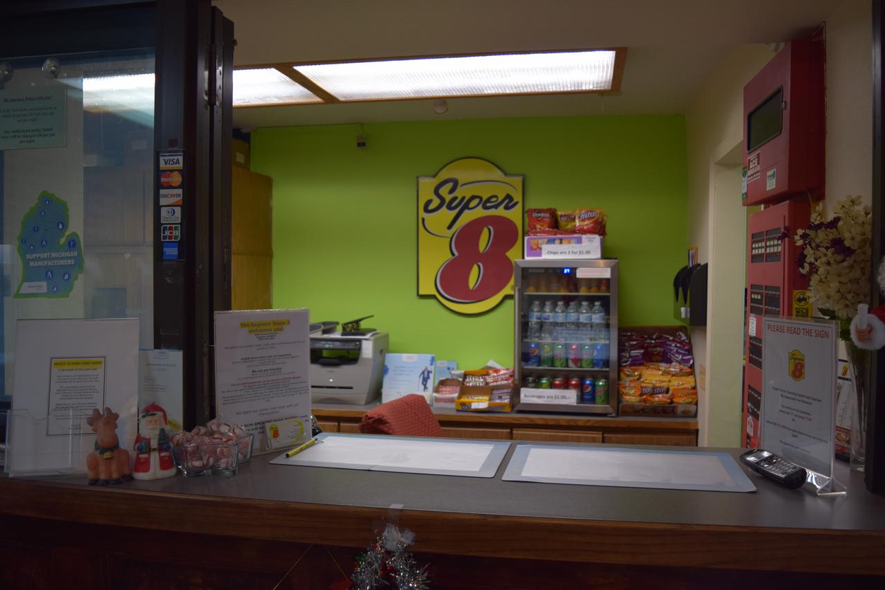 Super 8 By Wyndham Saginaw - thumb 3
