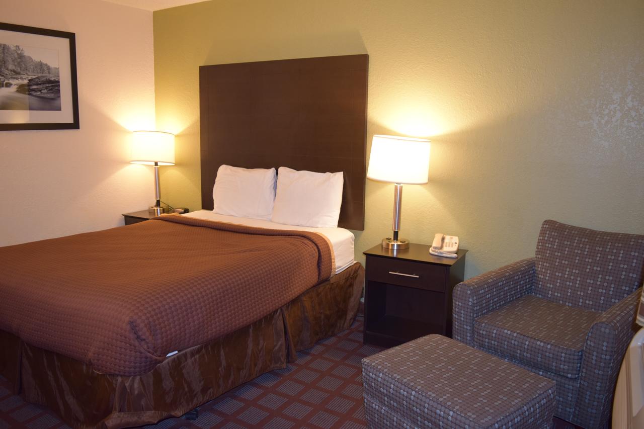 Super 8 By Wyndham Saginaw - thumb 8