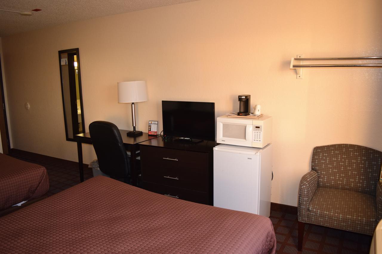 Super 8 By Wyndham Saginaw - thumb 20