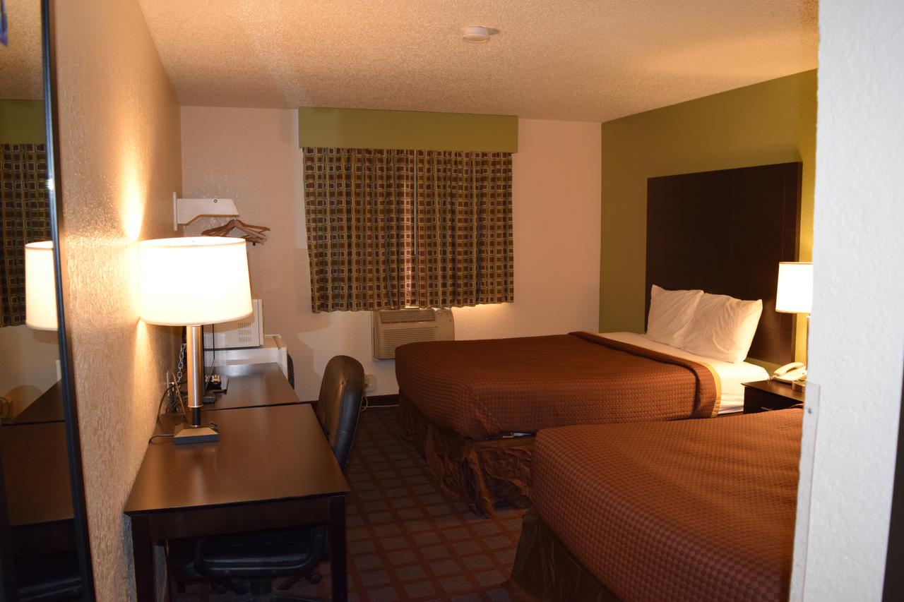 Super 8 By Wyndham Saginaw - thumb 1