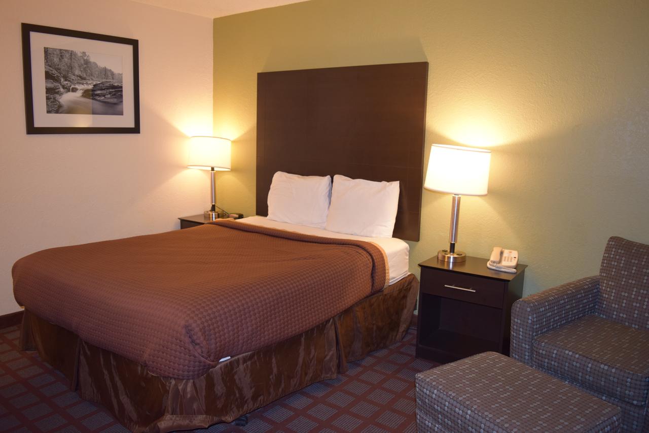 Super 8 By Wyndham Saginaw - thumb 28