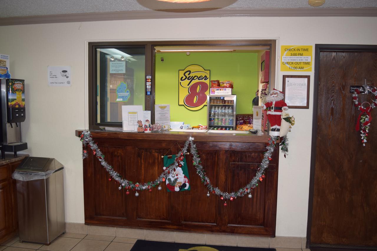 Super 8 By Wyndham Saginaw - thumb 12