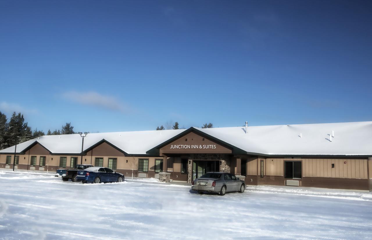 Junction Inn Suites & Conference Center - thumb 2