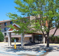 AmericInn by Wyndham Apple Valley - Orlando Tourists