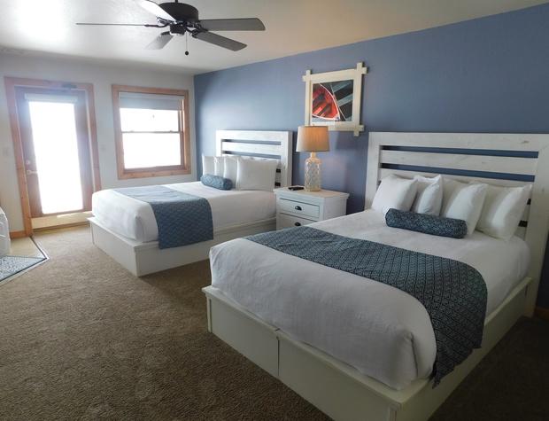 Quarterdeck Resort - thumb 1