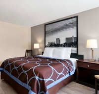 Super 8 by Wyndham Gulfport Near Biloxi - Orlando Tourists