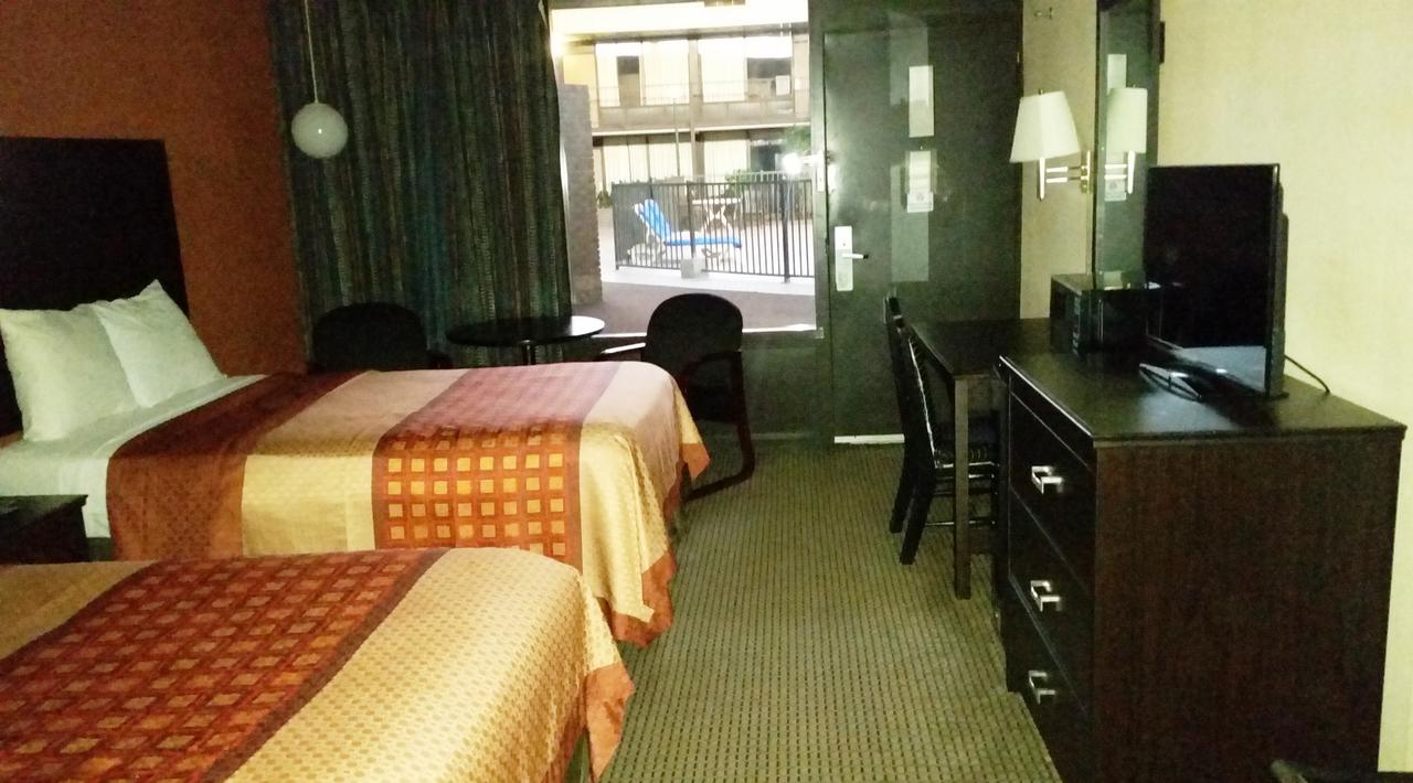 Diamondhead Inn & Suites - thumb 14