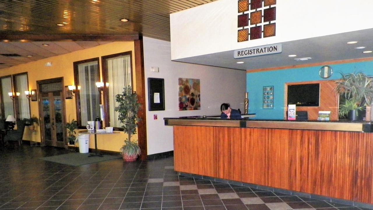 Diamondhead Inn & Suites - thumb 11