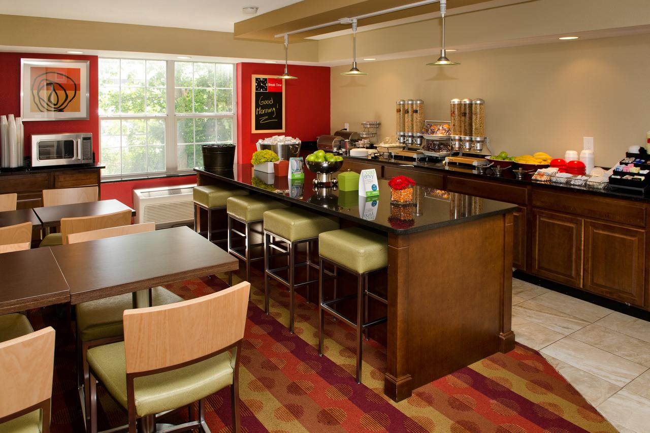 TownePlace Suites Saint Louis Fenton - thumb 7