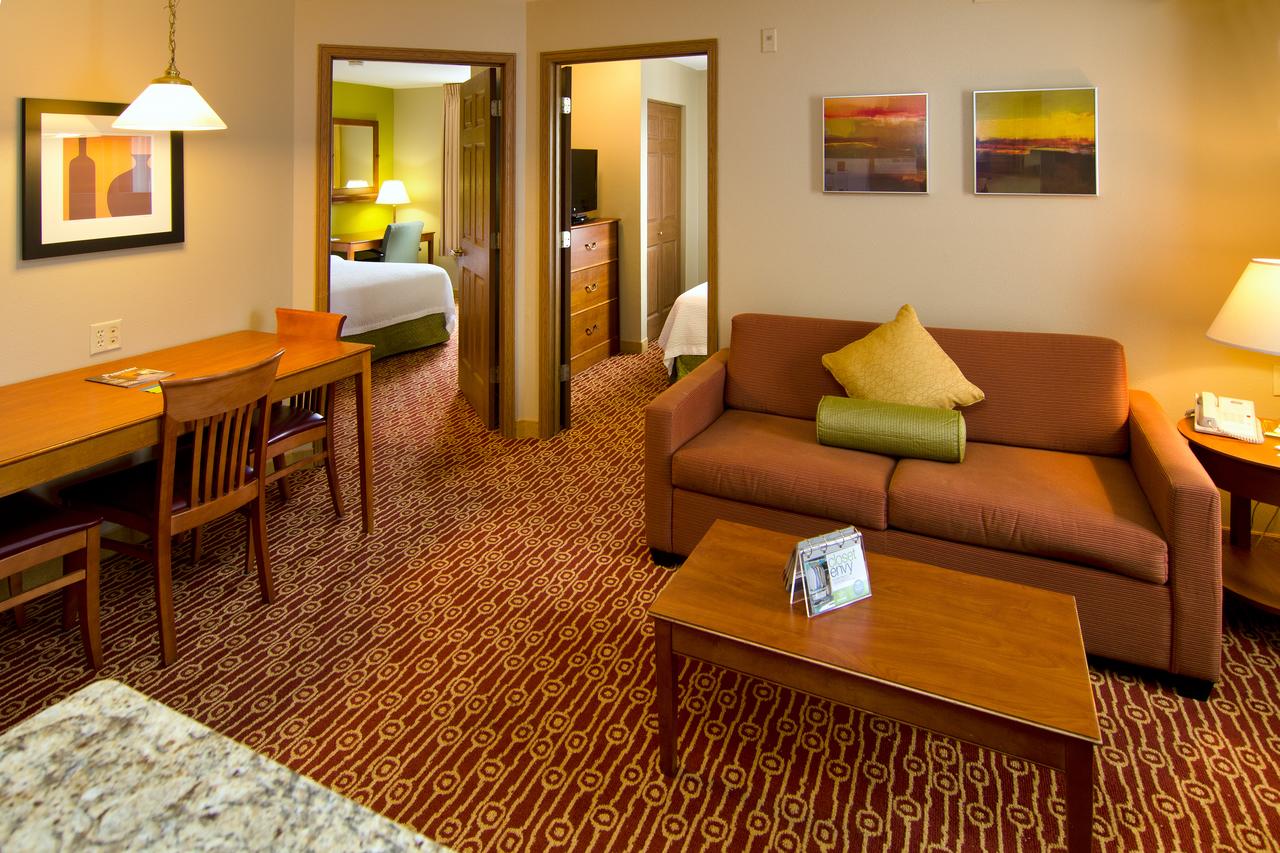 TownePlace Suites Saint Louis Fenton - thumb 18