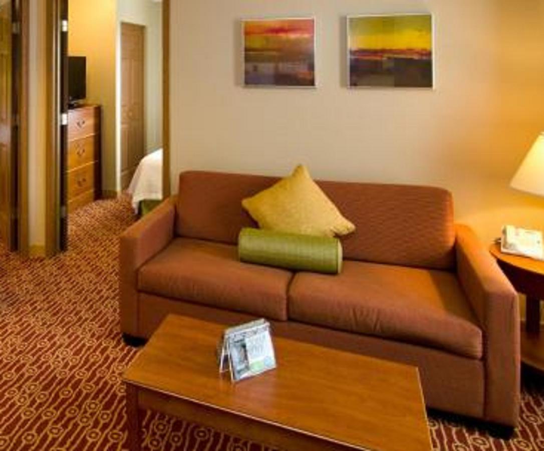 TownePlace Suites Saint Louis Fenton - thumb 4