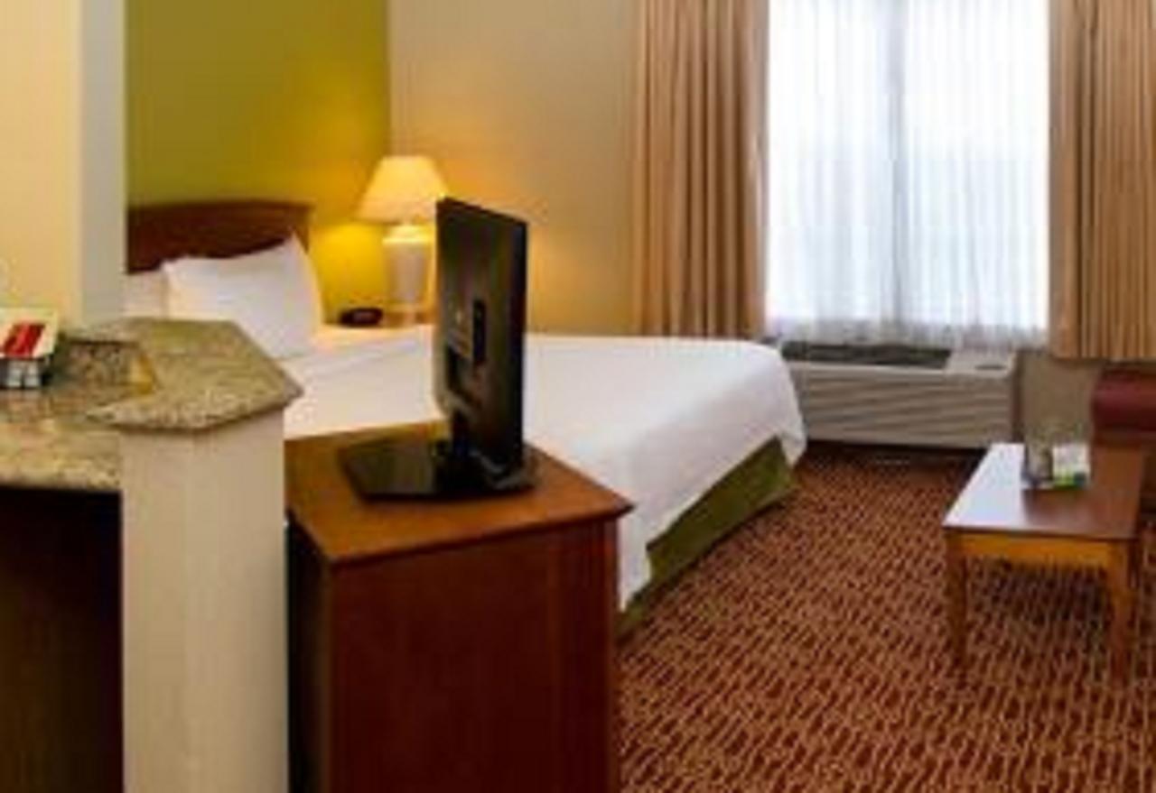 TownePlace Suites Saint Louis Fenton - thumb 12