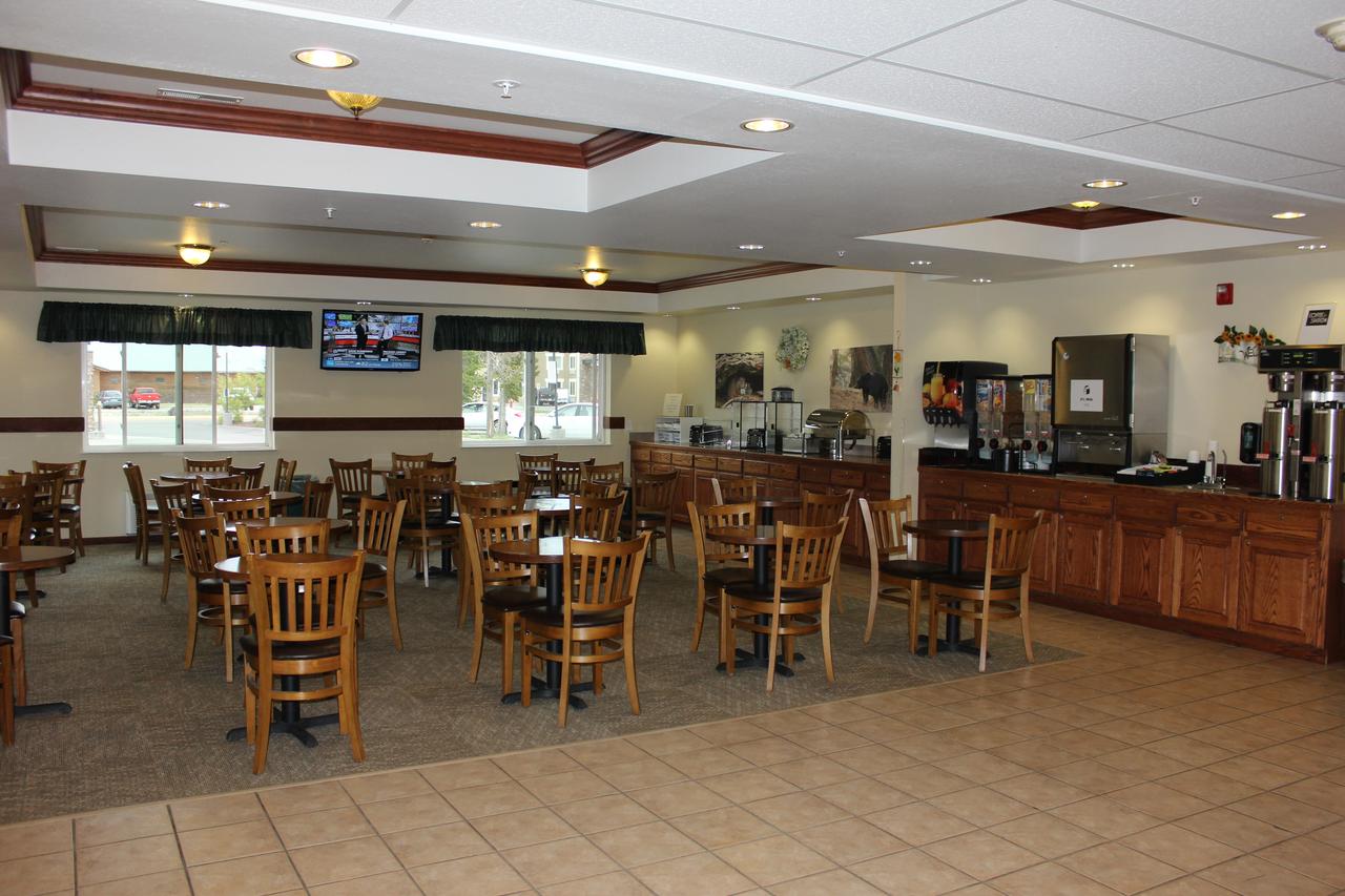 Yellowstone Lodge - thumb 28