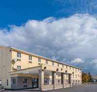 Super 8 by Wyndham Missoula/Reserve St. - Orlando Tourists