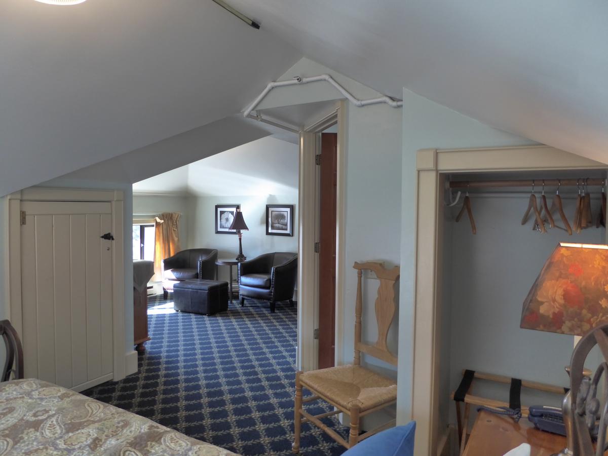 Goldsmith's Bed And Breakfast - thumb 36