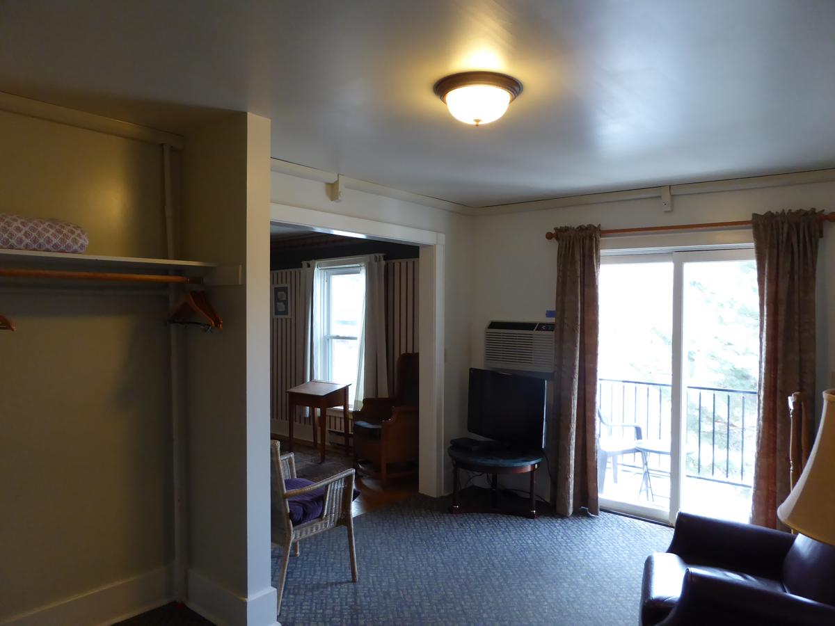 Goldsmith's Bed And Breakfast - thumb 23