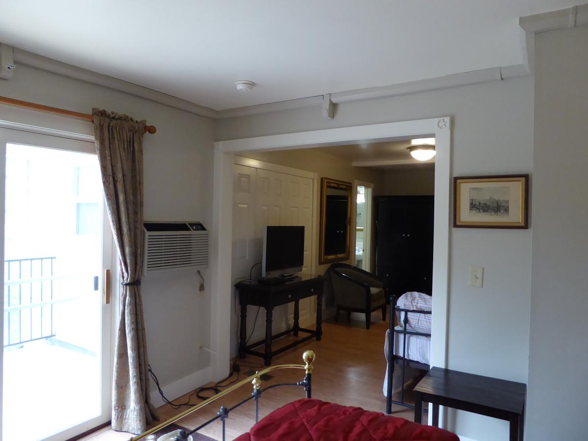 Goldsmith's Bed And Breakfast - thumb 28