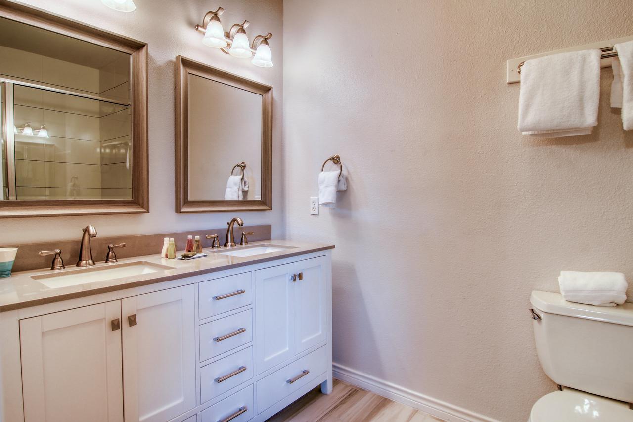 Heaven On Eleven Mc8 Condo - thumb 13