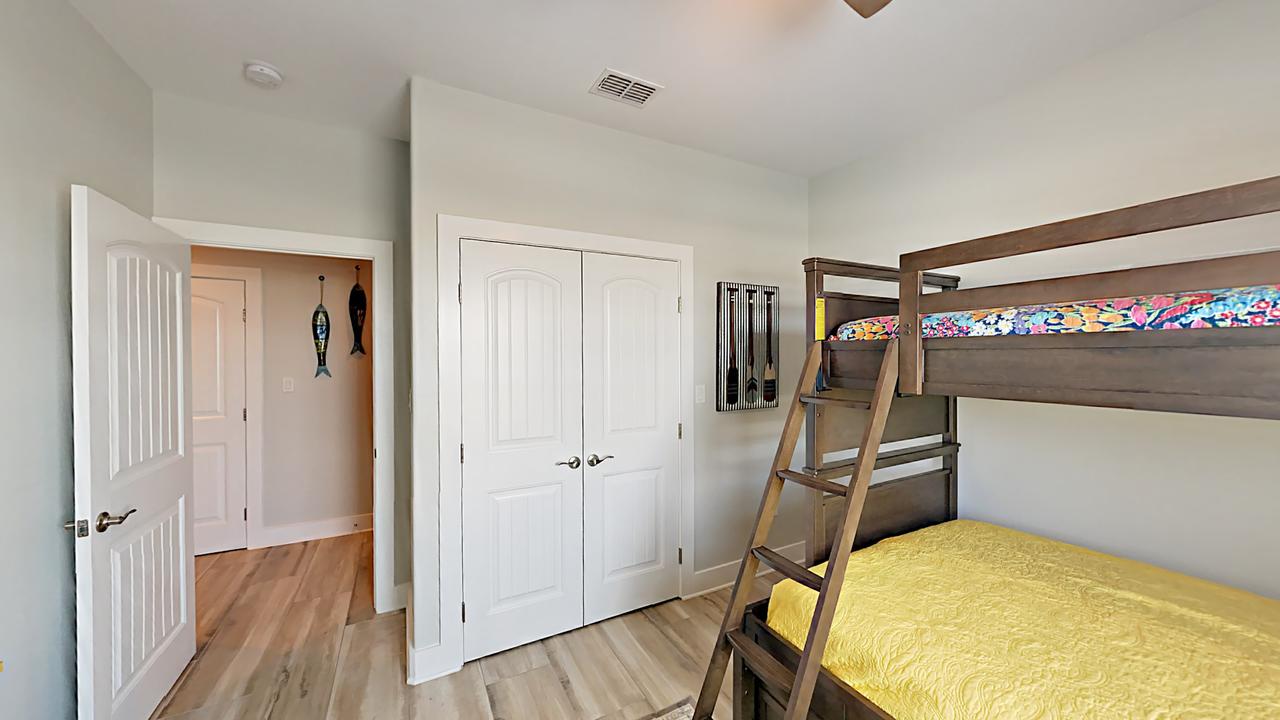 660 Sandpiper Cir Home - thumb 11