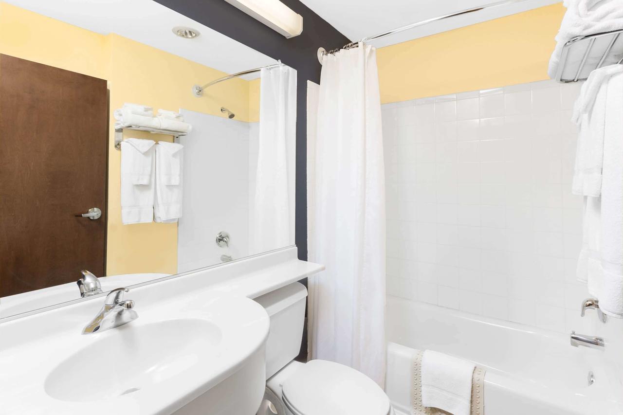 Microtel Inn & Suites - Kearney - thumb 38