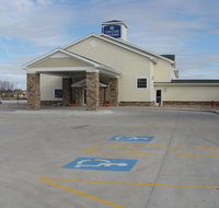 Cobblestone Hotel and Suites - Broken Bow - Orlando Tourists