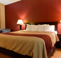 Red Roof Inn  Suites Lincoln - Orlando Tourists