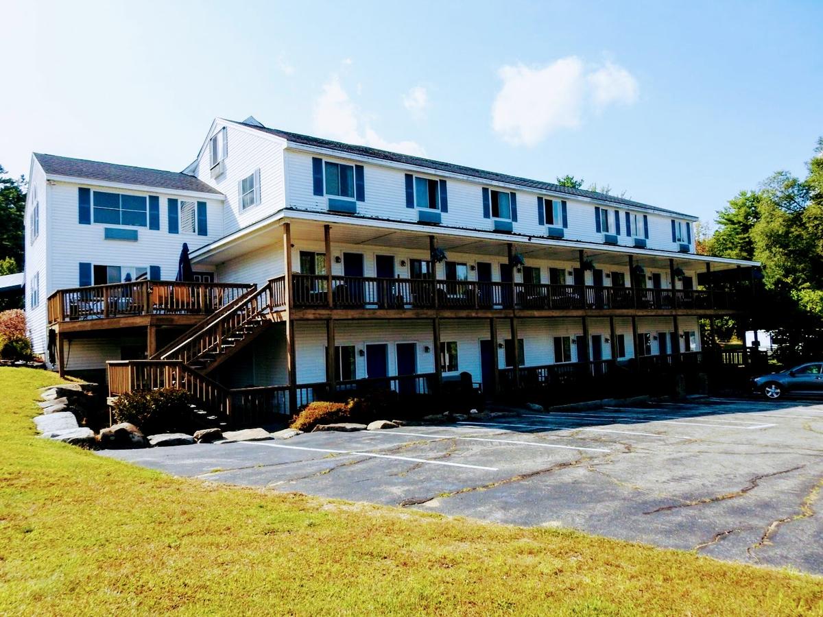 Winnisquam Lake Inn - thumb 19