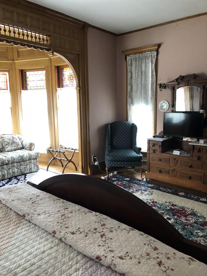 Black Swan Inn - thumb 1