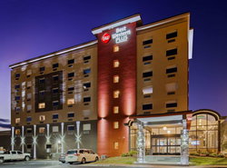 Best Western Plus Landmark Inn