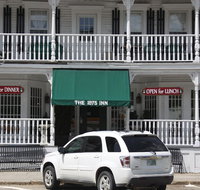 The Tilton Inn - Orlando Tourists