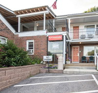 Econo Lodge Inn & Suites Tilton - Orlando Tourists