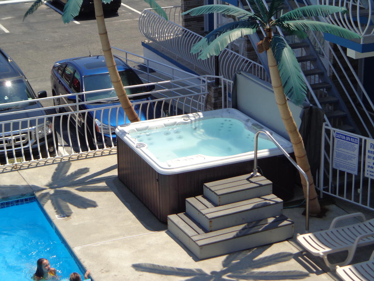 Quarterdeck Motel - thumb 4