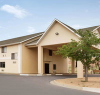 Travelodge by Wyndham Belen - Orlando Tourists