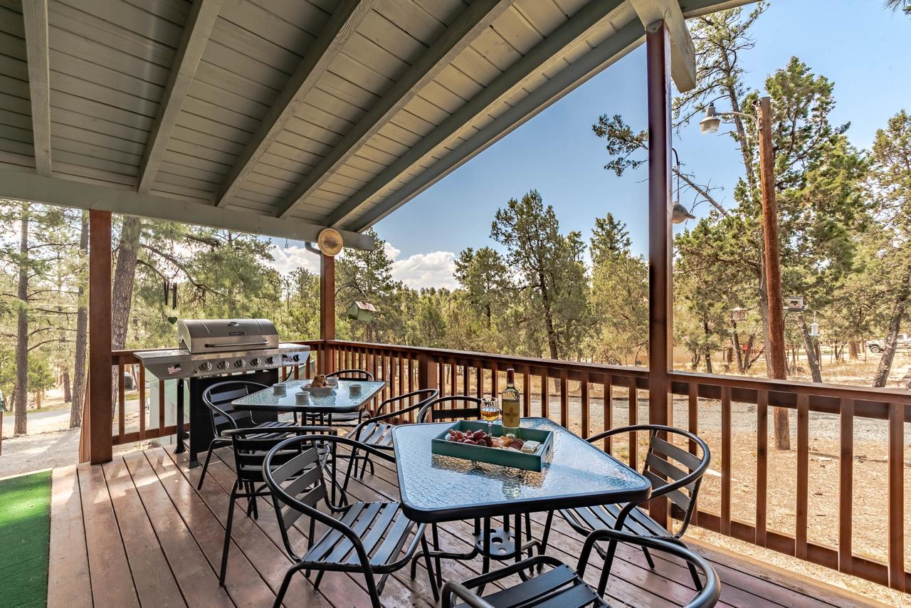 Wild Horse Retreat, 2 Bedrooms, Fireplace, WiFi, Hot Tub, Sleeps 6 - thumb 23