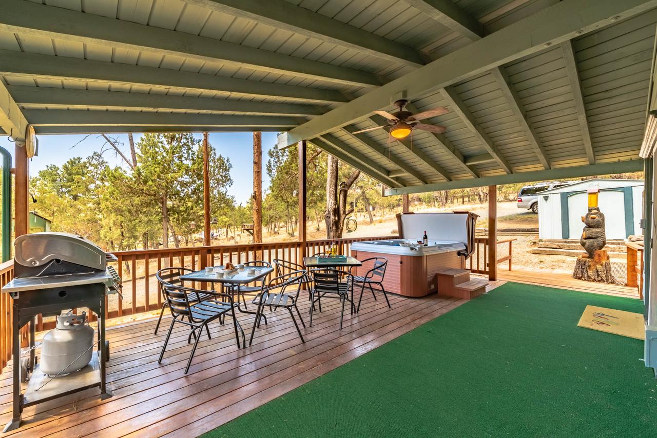Wild Horse Retreat, 2 Bedrooms, Fireplace, WiFi, Hot Tub, Sleeps 6 - thumb 20